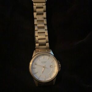 Men’s Citizen Quartz watch with date 8 in wrist good cond